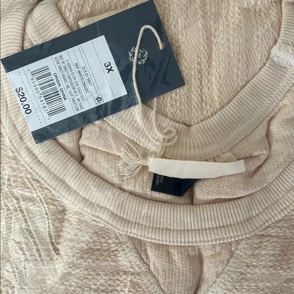 Universal Thread Women's Sleeveless Textured Knit Tank Top - Picture 6 of 6